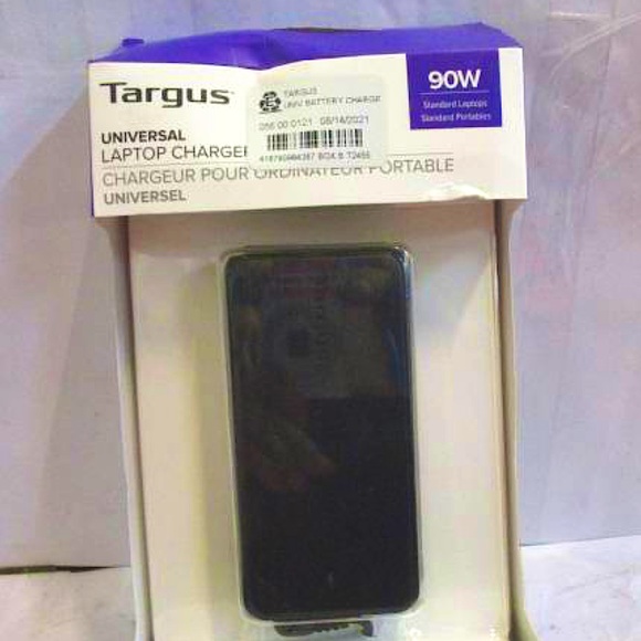 Targus Other - TARGUS 90W Universal Laptop Charger